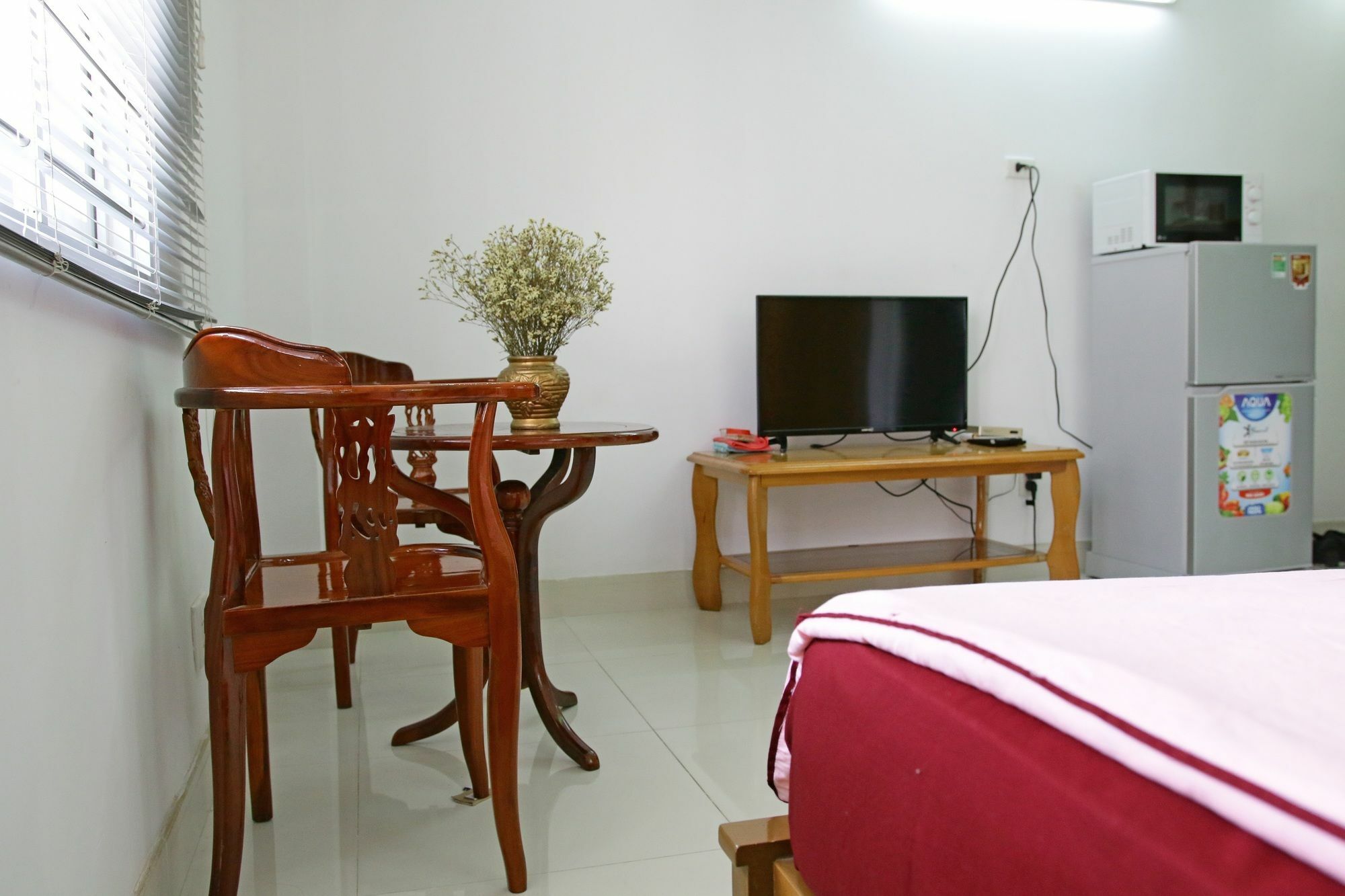 Khách sạn hẻo lánh M-h5 Serviced 3*